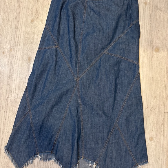 Eeskme women’s maxi denim skirt - Picture 2 of 4